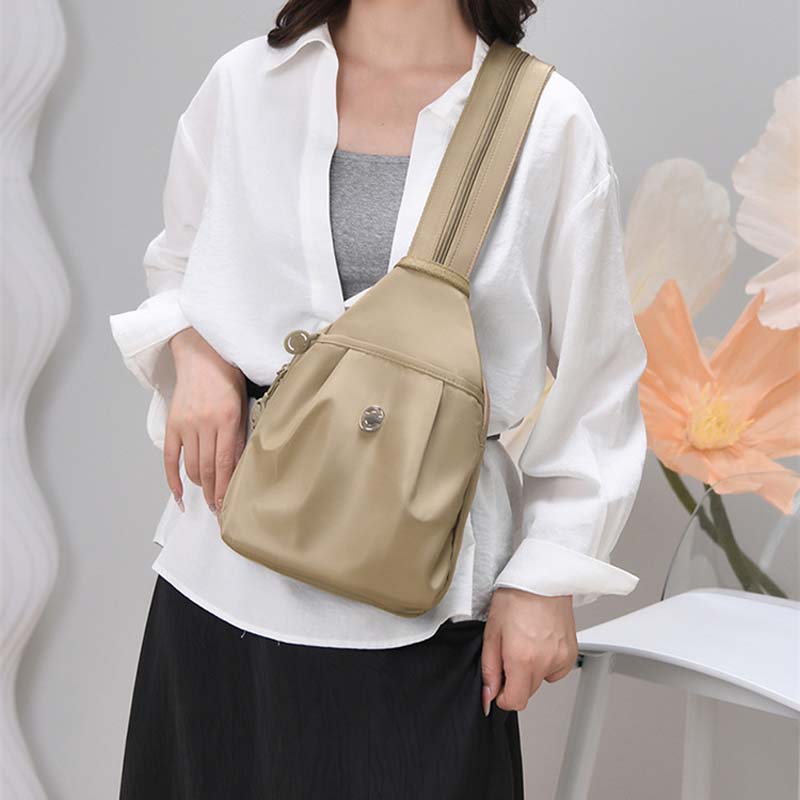 🎒 Multifunktionaler Nylon-Rucksack · Ihr stylischer Begleiter für jeden Tag